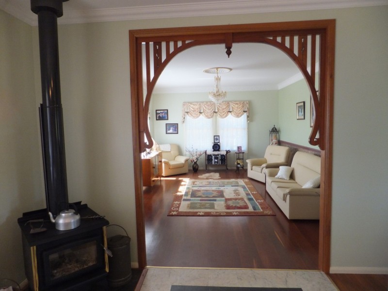 844 Merritts Creek Road, Hampton QLD 4352