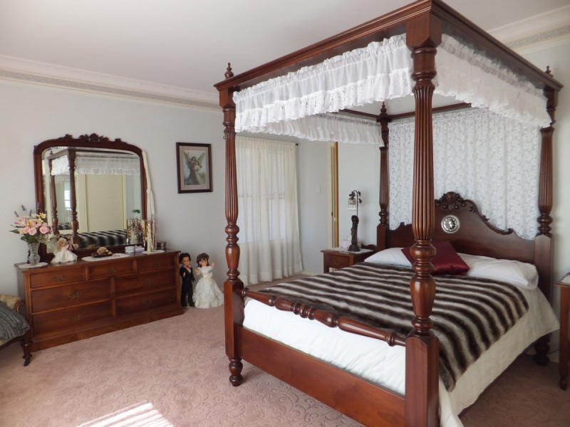 844 Merritts Creek Road, Hampton QLD 4352