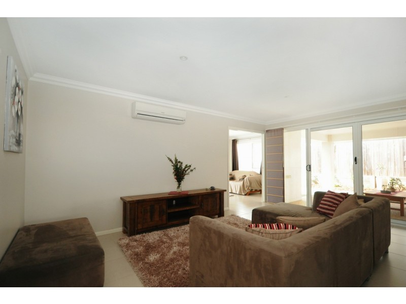 5 Saba Court, Middle Ridge QLD 4350