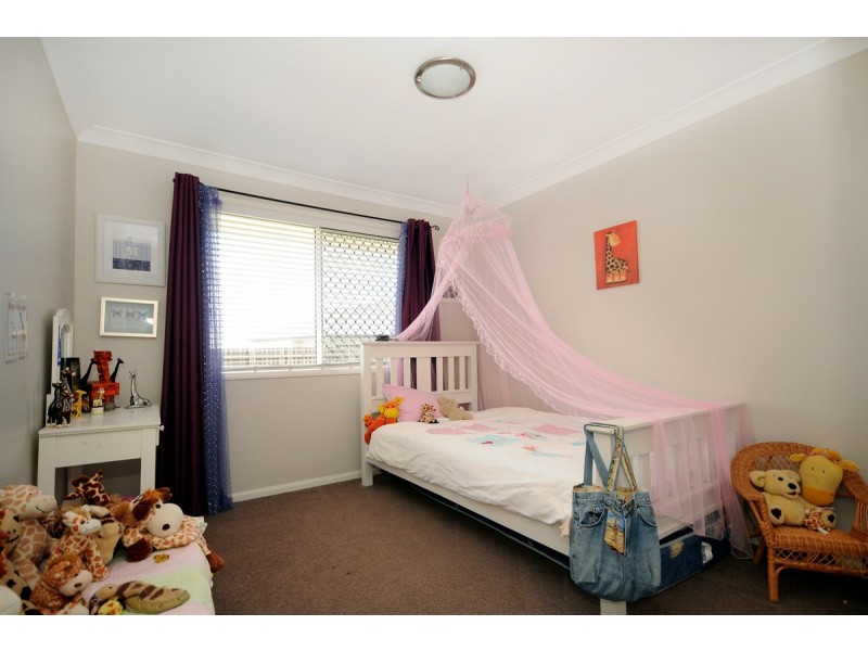 5 Saba Court, Middle Ridge QLD 4350