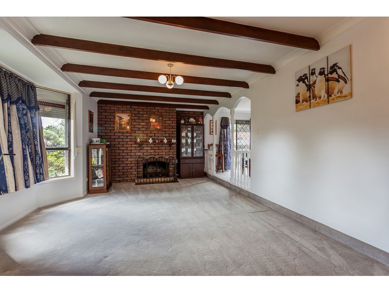 4 Millicent Court, Centenary Heights QLD 4350