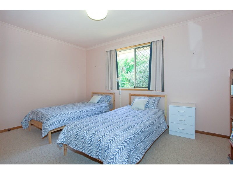 3 Roslyn Street, Centenary Heights QLD 4350