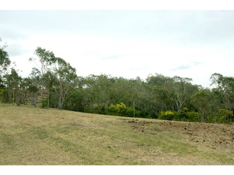17 Hell Hole Creek Road, Preston QLD 4352