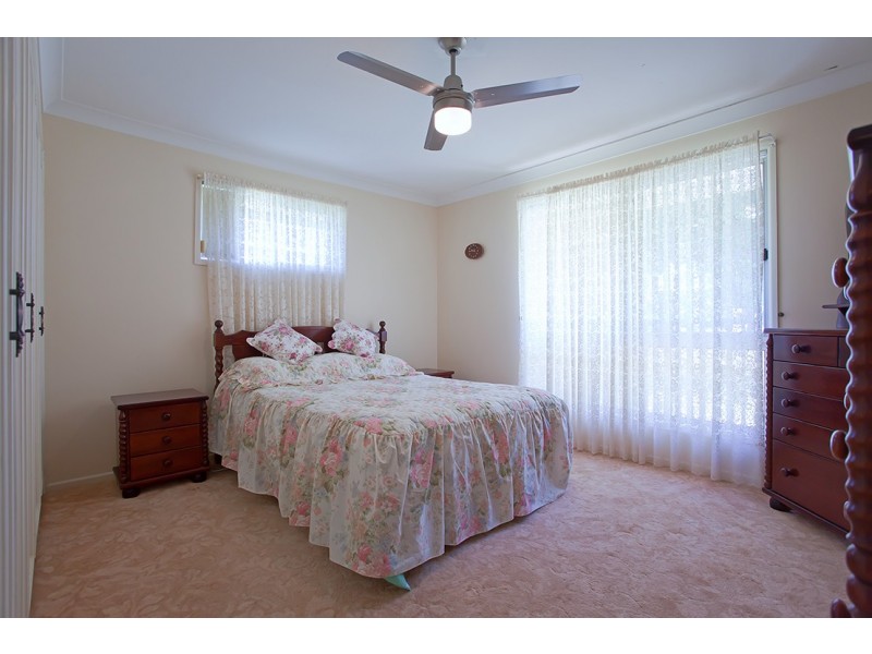 50 Lotus Crescent, Centenary Heights QLD 4350