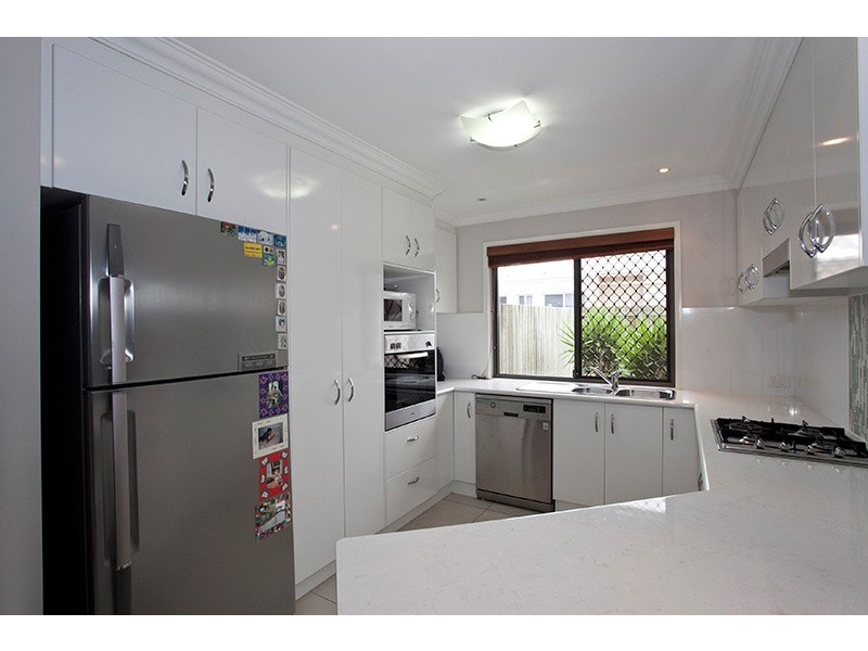 2/67 Kearney Street, Kearneys Spring QLD 4350