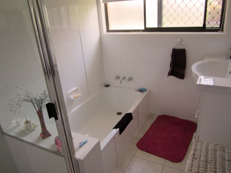 517 Greenwattle Street, Glenvale QLD 4350