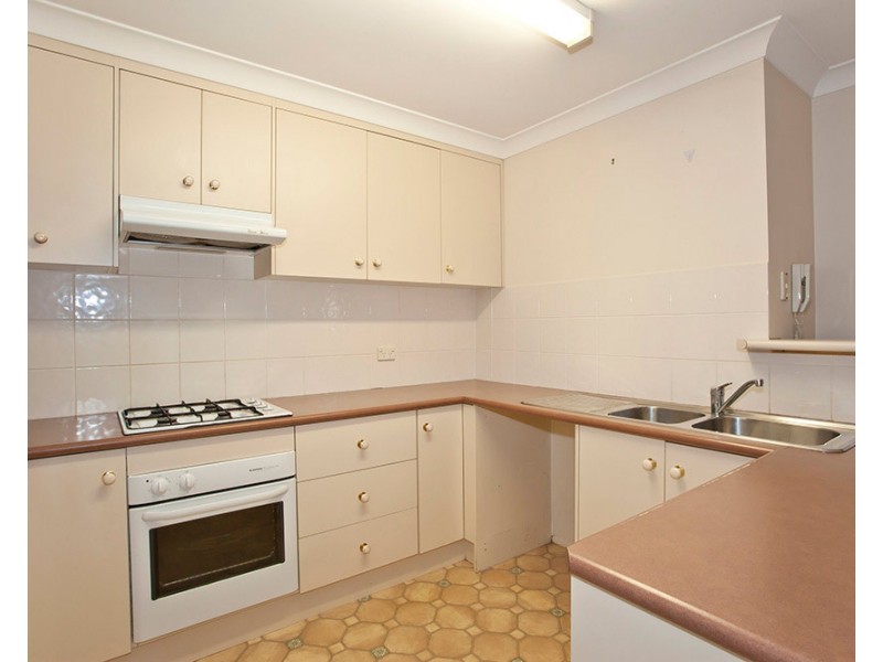 2/180 Bridge Street, Toowoomba City QLD 4350