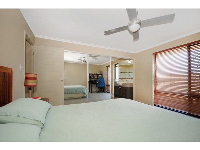 6 Commonwealth Crescent, Gowrie Junction QLD 4352