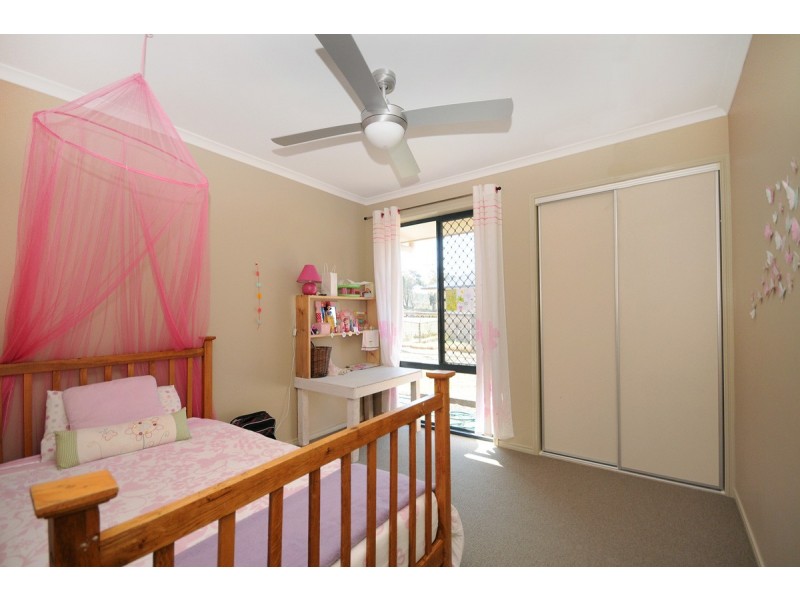 6 Commonwealth Crescent, Gowrie Junction QLD 4352