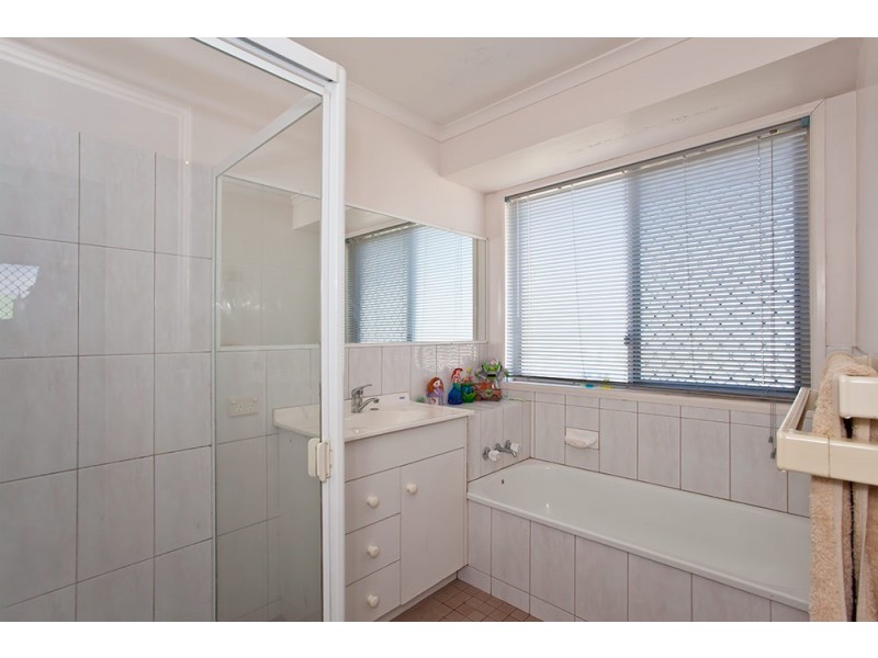 537 Greenwattle Street, Glenvale QLD 4350