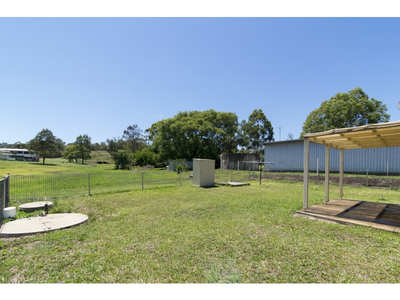 28 Manor Street, Drayton QLD 4350