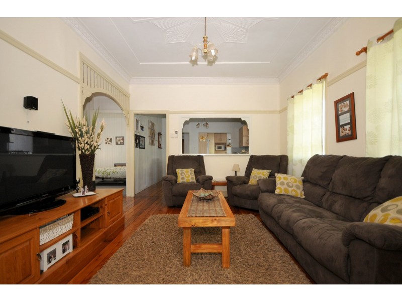 10 Brim Street, Newtown QLD 4350