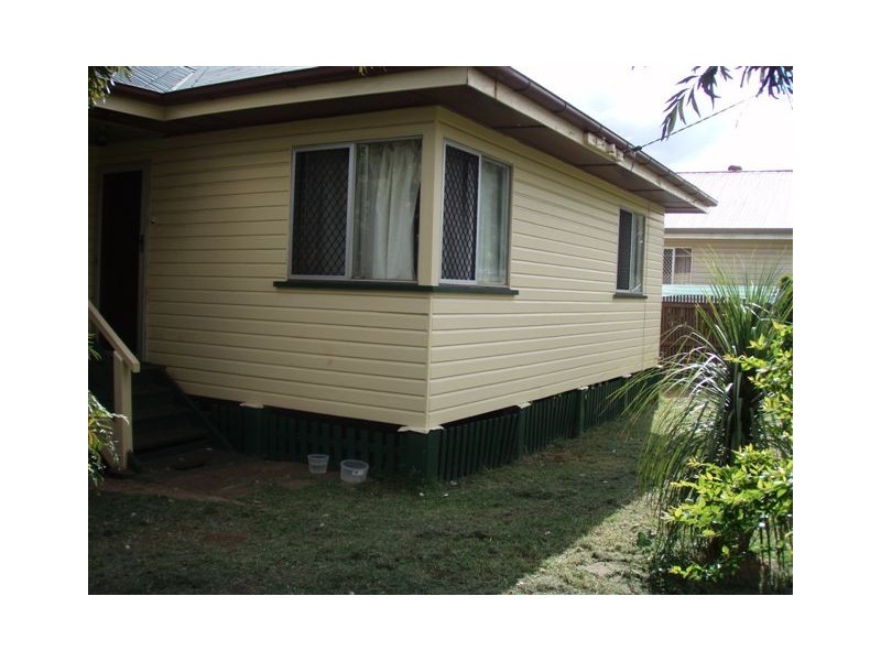 2 Coonan Street, Harlaxton QLD 4350