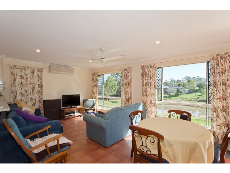 9 Rangeview Drive, Top Camp QLD 4350