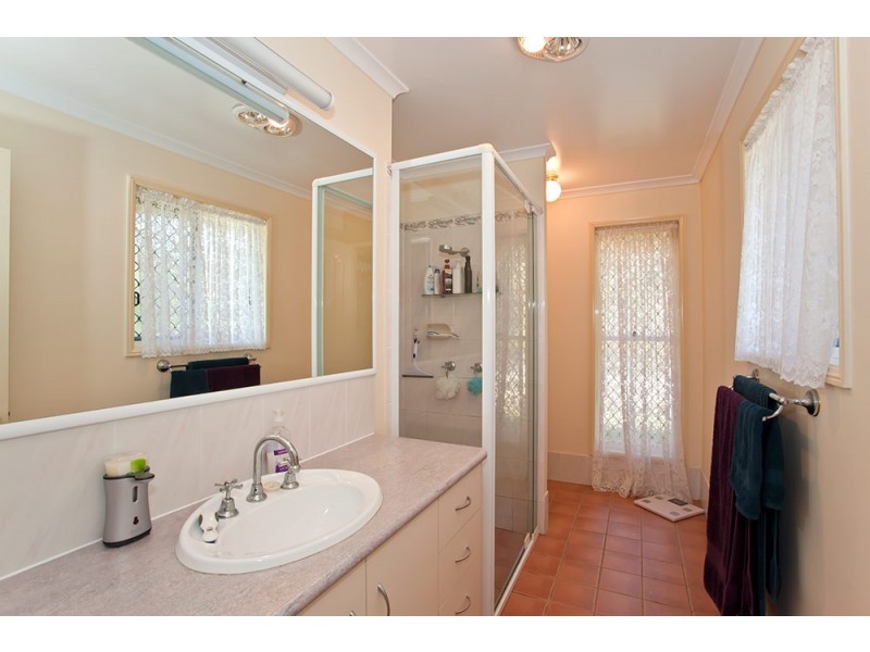 9 Rangeview Drive, Top Camp QLD 4350