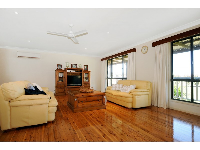 11 Carmelina Court, Hodgson Vale QLD 4352