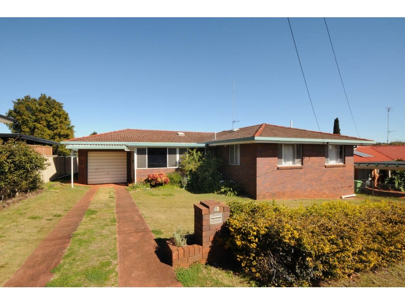 16 Naranga Street, Rangeville QLD 4350