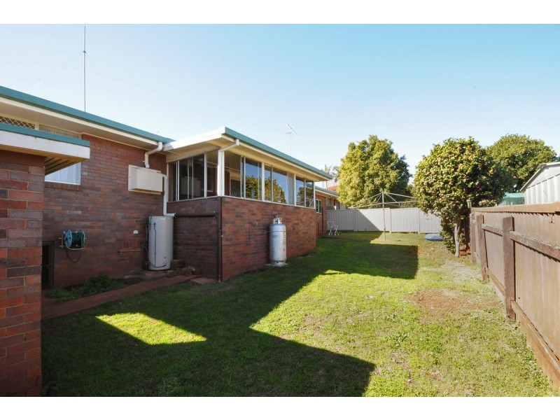 16 Naranga Street, Rangeville QLD 4350