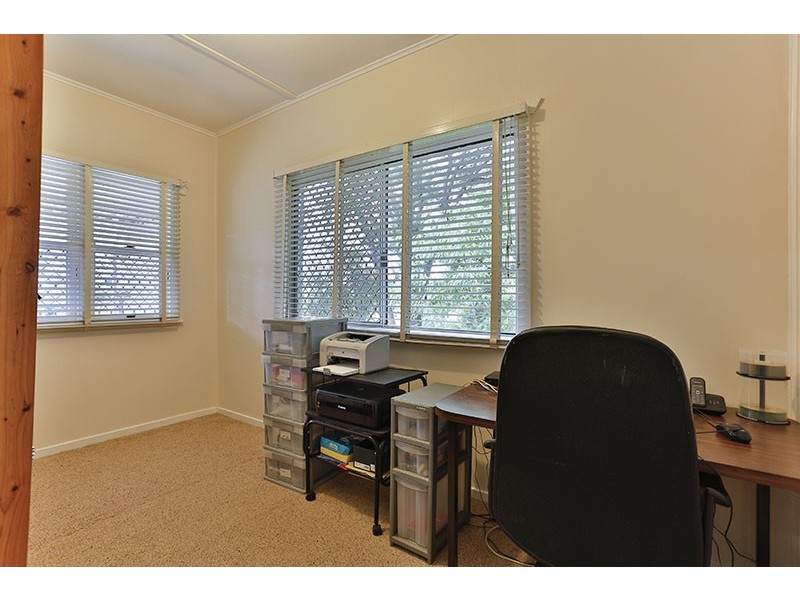 6 Farquharson Street, Harristown QLD 4350
