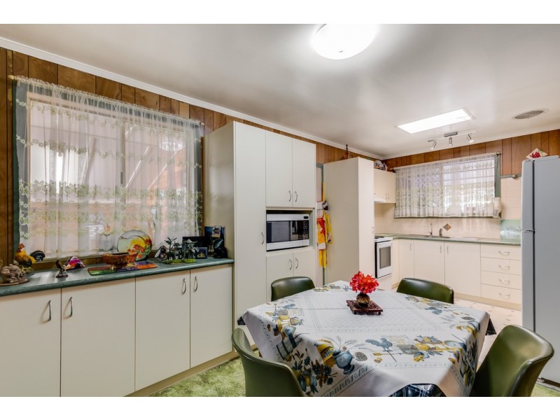 35 Llewellyn Street, Centenary Heights QLD 4350