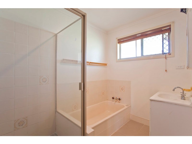 13 Gloucestor Cresent, Darling Heights QLD 4350