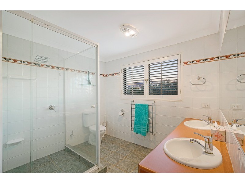 18 Parsley Drive, Middle Ridge QLD 4350