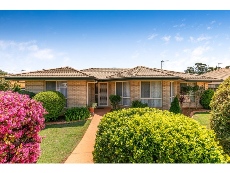 31 Paddington Court, Middle Ridge QLD 4350