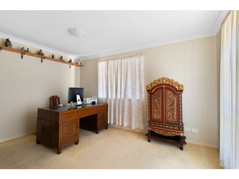31 Paddington Court, Middle Ridge QLD 4350