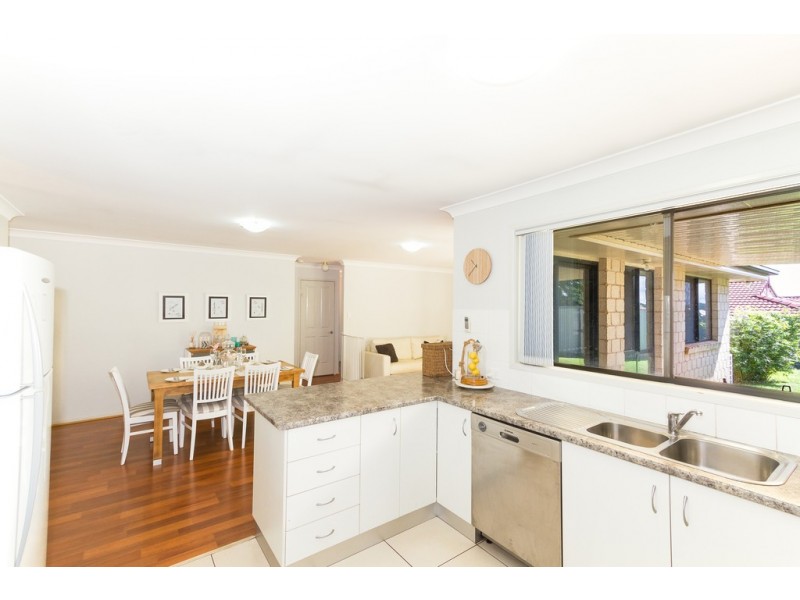 77 Pillar Street, Middle Ridge QLD 4350