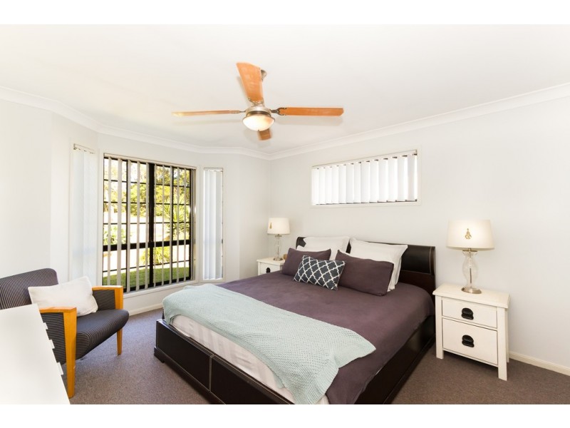 77 Pillar Street, Middle Ridge QLD 4350
