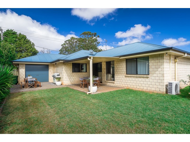 77 Pillar Street, Middle Ridge QLD 4350