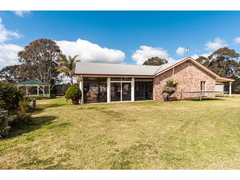 61 Mount Luke Road, Geham QLD 4352