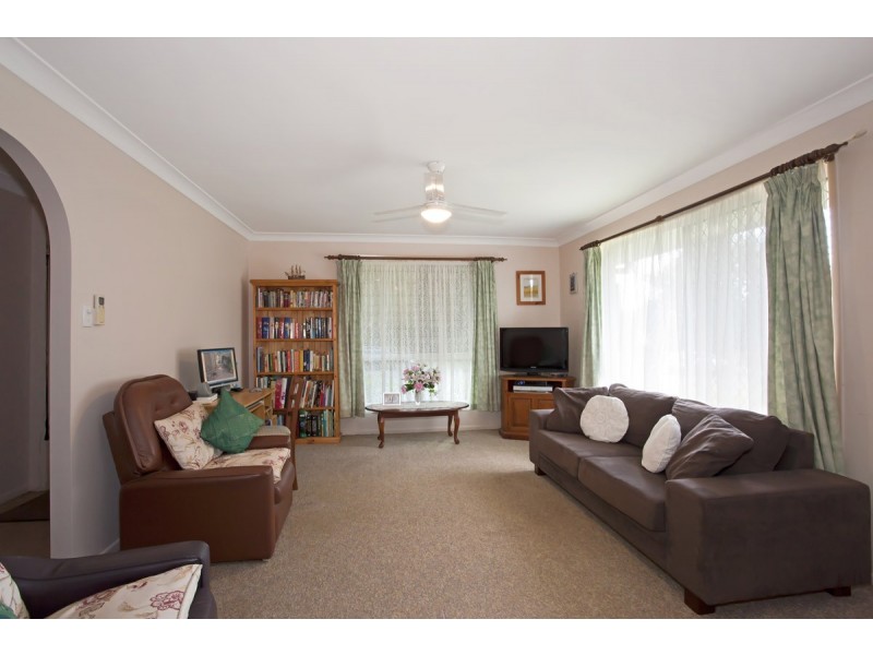 14 Leichhardt Street, Centenary Heights QLD 4350