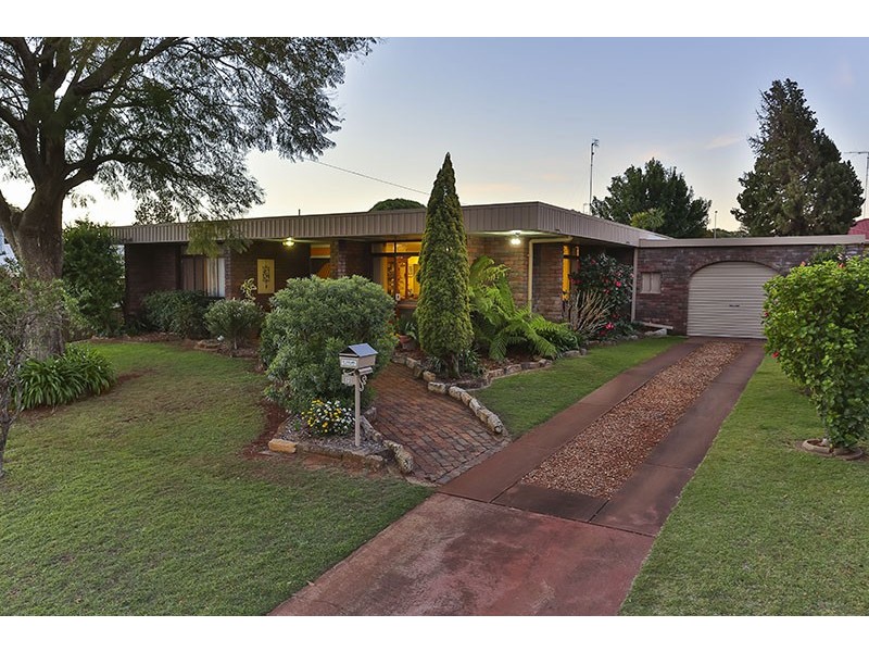 23 Kingsford Smith Drive, Wilsonton QLD 4350