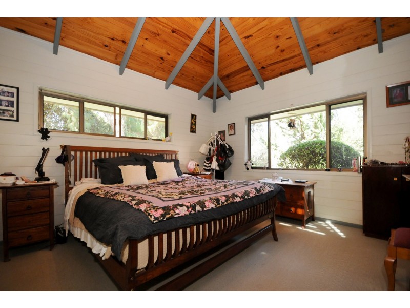 3 Niddrie Drive, Middle Ridge QLD 4350