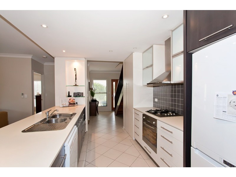 Unit 3/51 Jellicoe Street, Mount Lofty QLD 4350