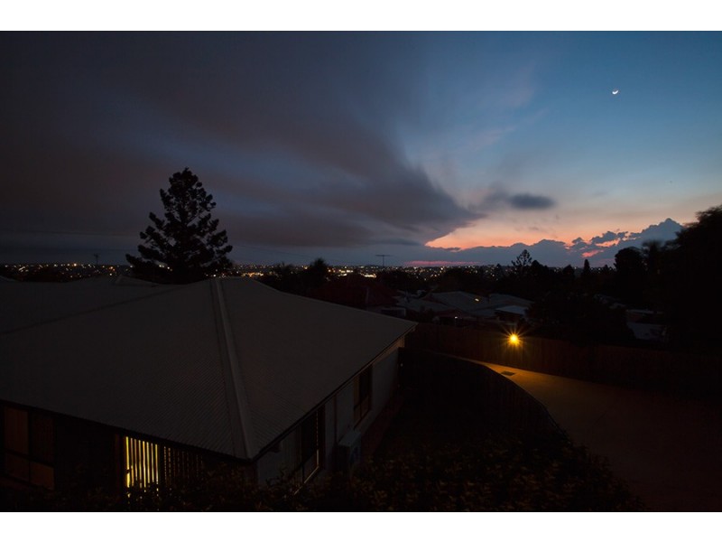 Unit 3/51 Jellicoe Street, Mount Lofty QLD 4350