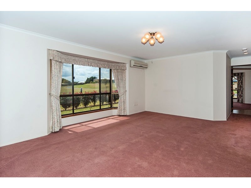 1 Calypso Street, Middle Ridge QLD 4350