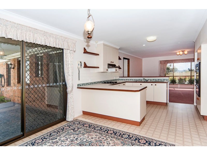 1 Calypso Street, Middle Ridge QLD 4350