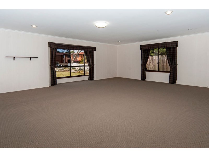 1 Calypso Street, Middle Ridge QLD 4350