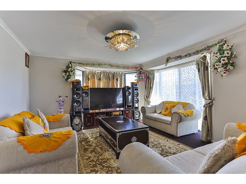 9 Moorina Drive, Harristown QLD 4350