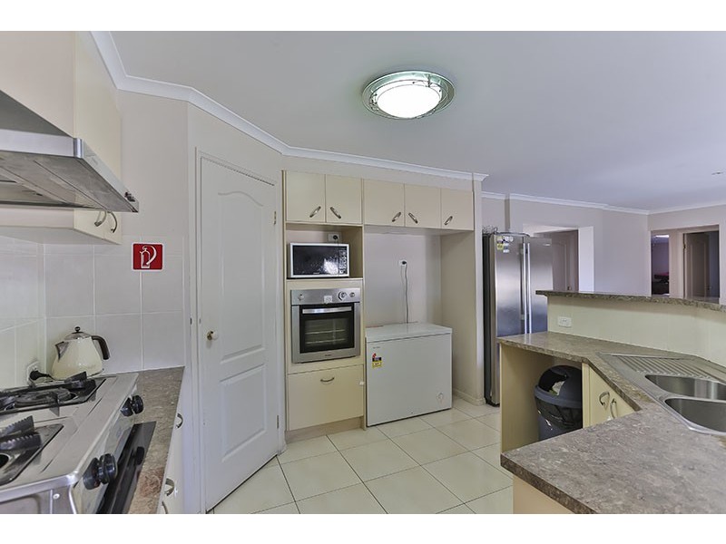 9 Moorina Drive, Harristown QLD 4350