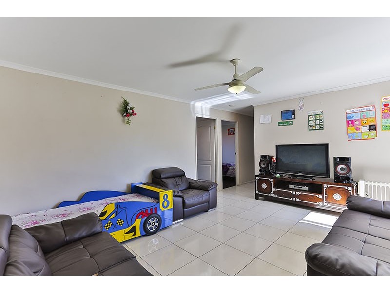 9 Moorina Drive, Harristown QLD 4350