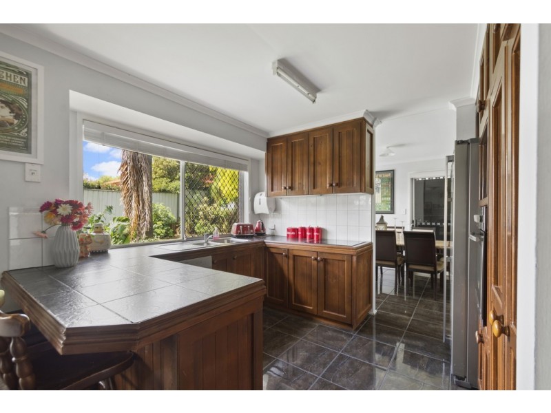 59 Hursley Road, Newtown QLD 4350