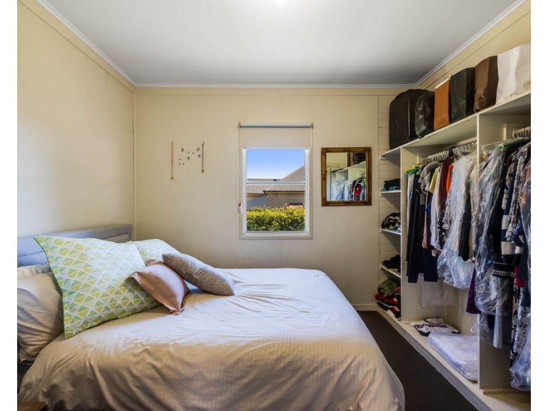 9 Belgium Street, South Toowoomba QLD 4350