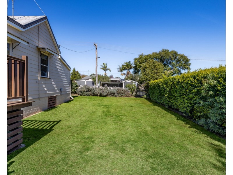 9 Belgium Street, South Toowoomba QLD 4350