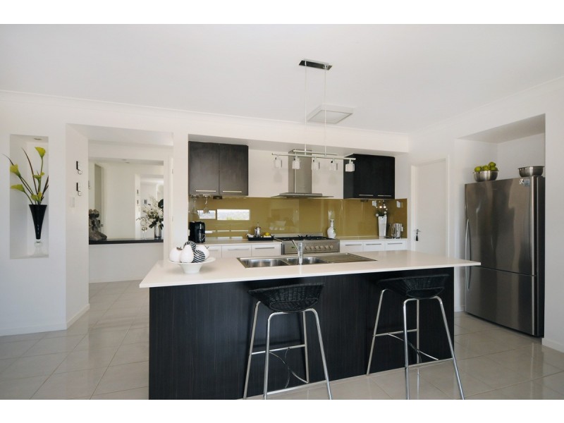 5 Sunrise Court, Gowrie Junction QLD 4352