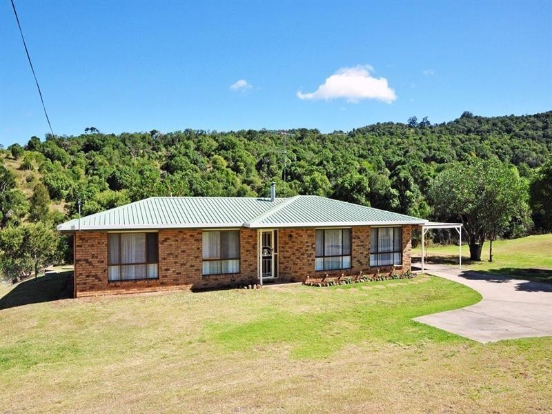 9 Redlands Drive, Gowrie Junction QLD 4352