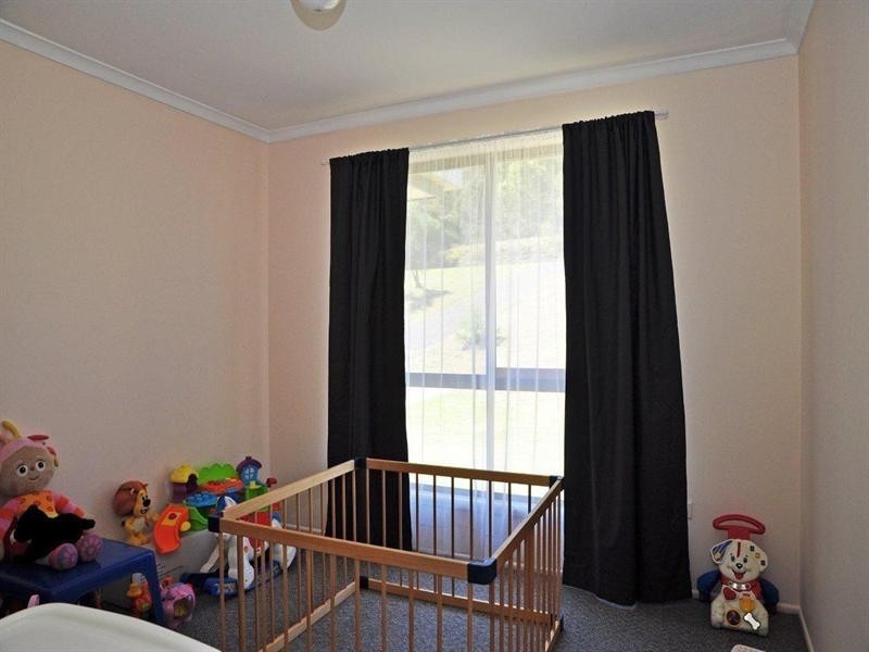 9 Redlands Drive, Gowrie Junction QLD 4352