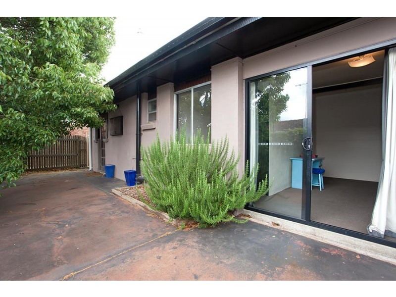 11 Frederick Street, East Toowoomba QLD 4350